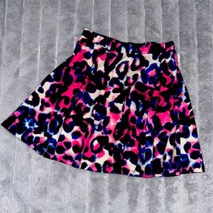 High waisted pleated skirt